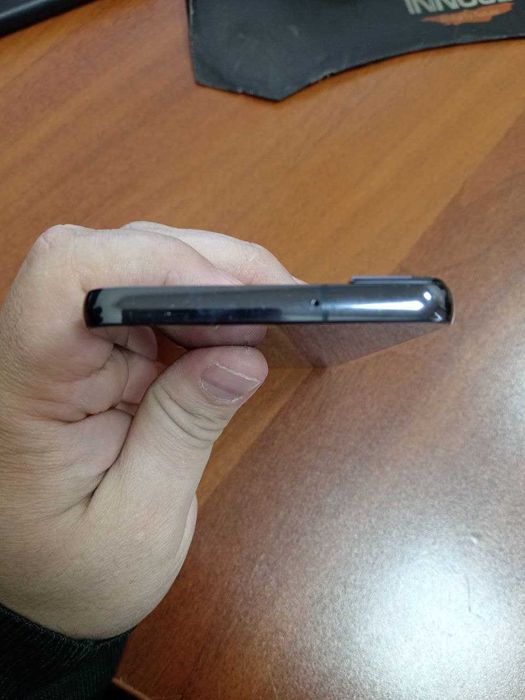 Samsung Galaxy S22 plus 256гб