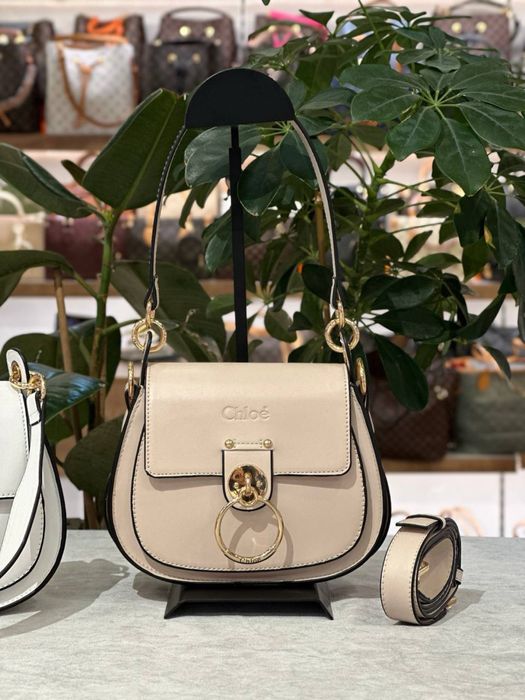 Geanta Chloe Noua !!! Dimensiuni 22/18 !!!