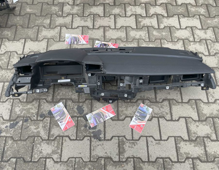 Audi A3 8Y - plansa de bord - kit airbag - set centuri de siguranta