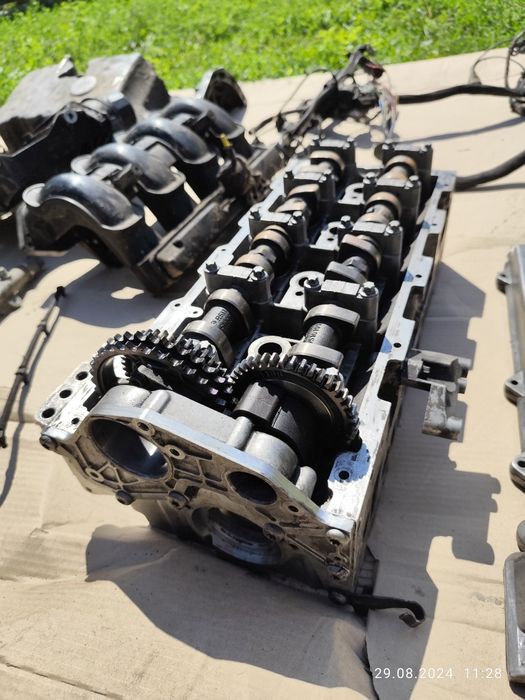 Продам двигатель Мерседес спринтер om 611 по запчастям