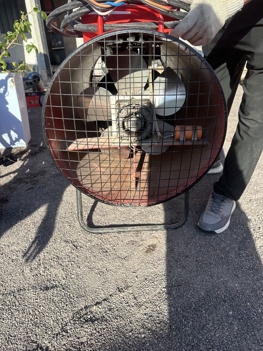 Срочно тепловая пушка