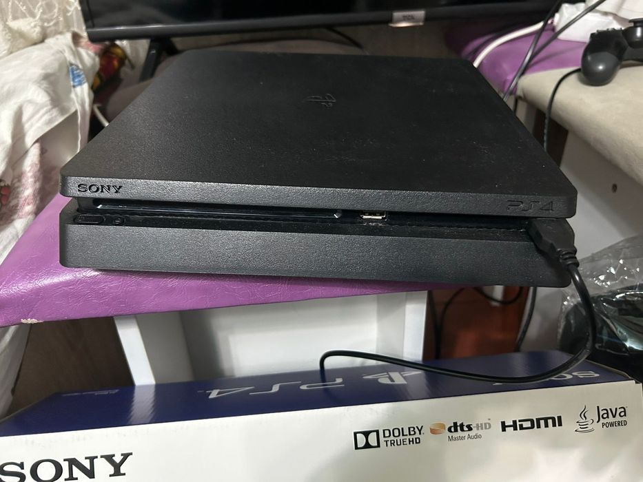 Продам новый пс 4 слим