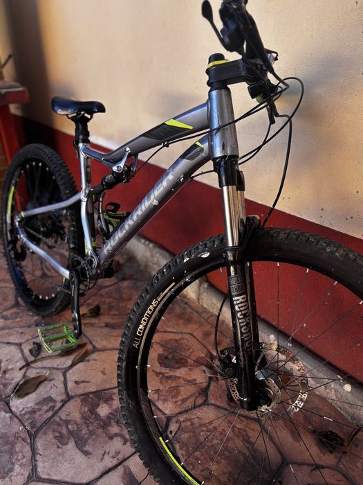 Bicicleta rockrider st 900 s va fac si revizia gratuit daca doriti