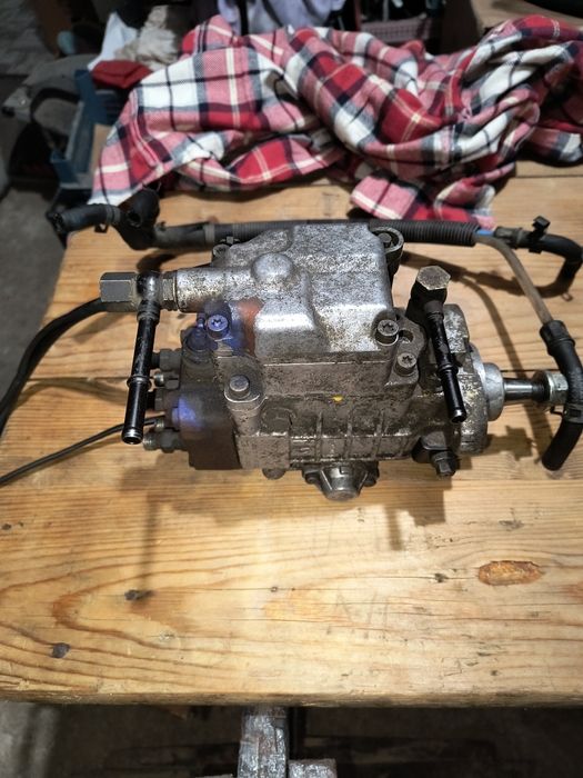 Pompă de injecție W LT 28-35 Motor ANJ 109 cai.