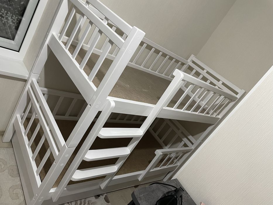 Двухъярусная кровать акция