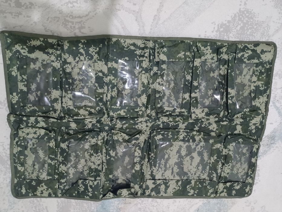 Продам нессесер, дождевик, спальник, каримат и т.д