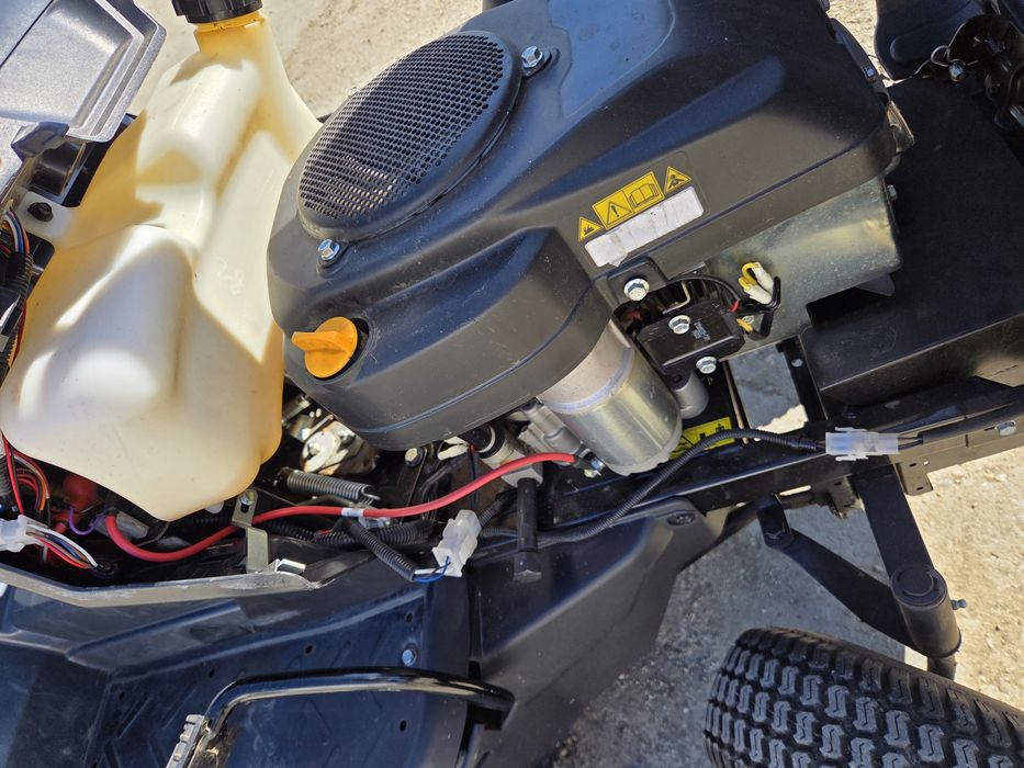 Masina tuns iarba Mountfield T30M