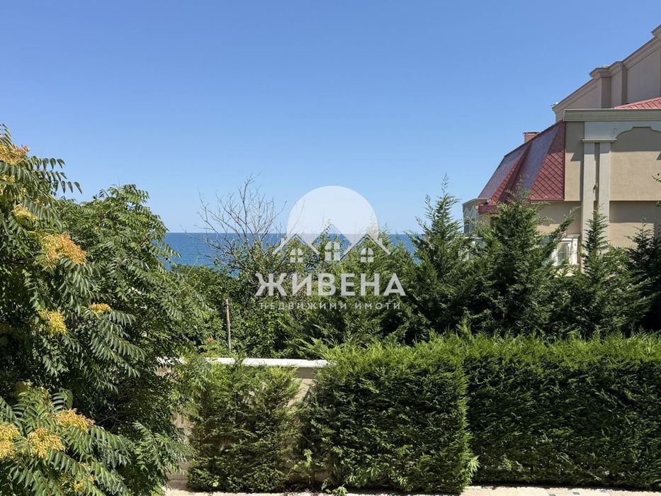 Продава обзаведен 2-стаен апартамент, м-т Кабакум