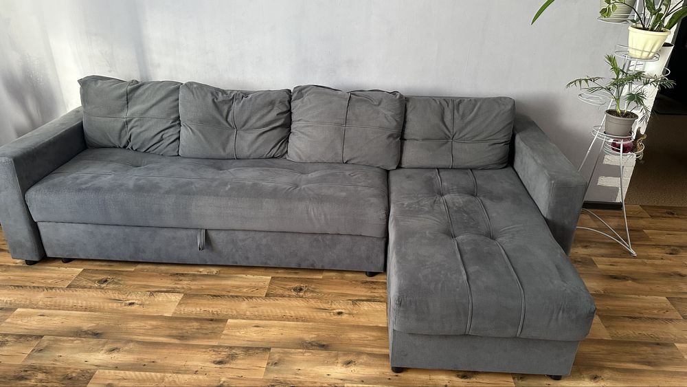 Продам диван 2,8 м