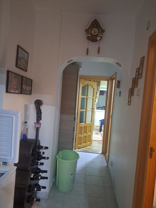 Vand apartament  targu frumos