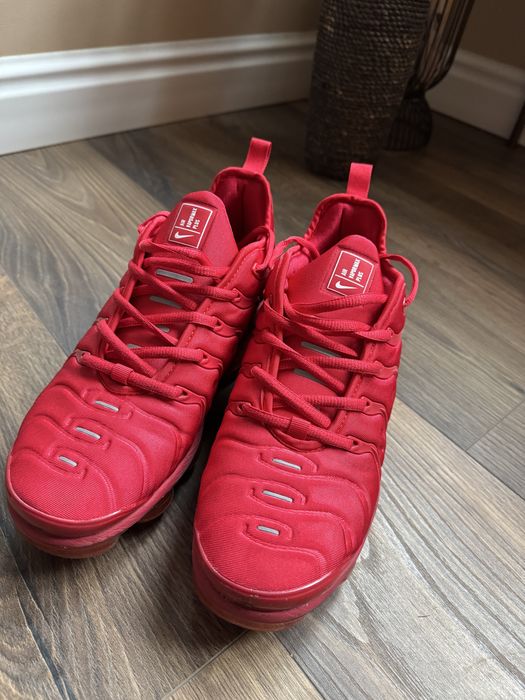 Nike Vapormax rosu