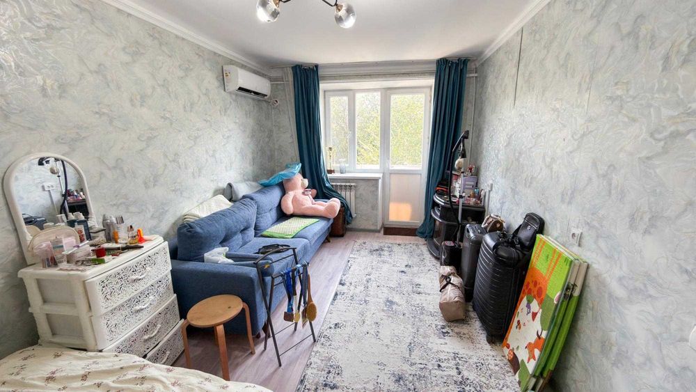 1 ком Шевченко, Танат Империя