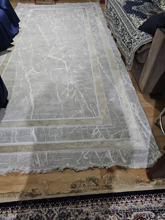 Ковер 2/4 срочно