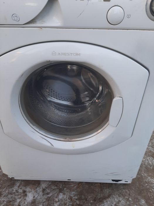 Продам стиральную машину