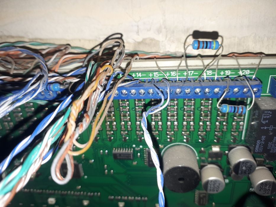 Установка пожарно-охранной сигнализации