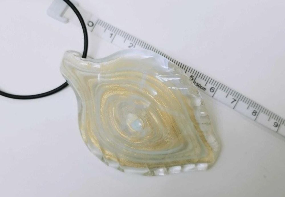 Colier cu pandantiv frunza din sticla Murano