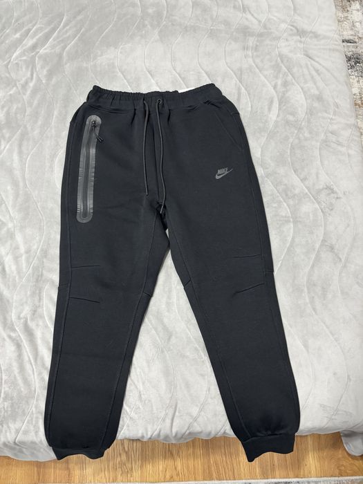 nike tech fleece