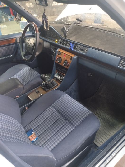 Продам мэрса в хорошем состоянии