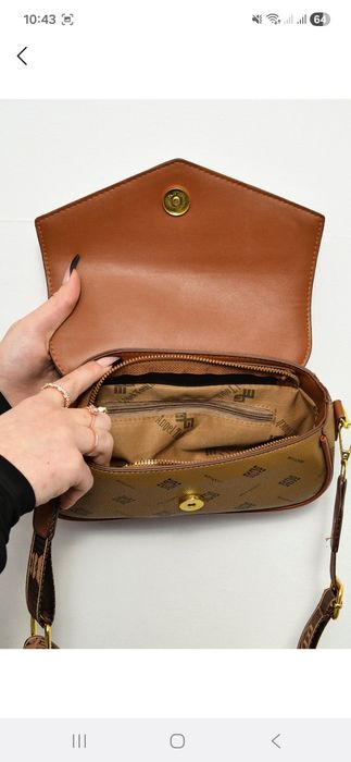 Женская сумка на плечо