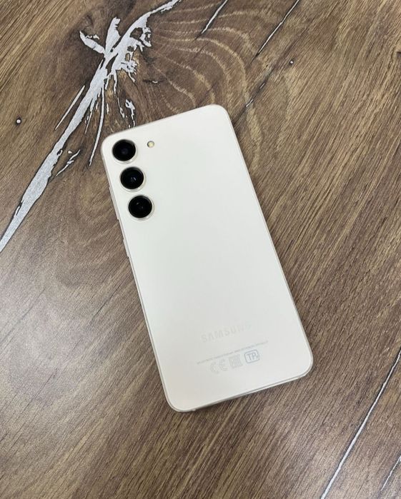 Samsung  S 23 8/256 Gb