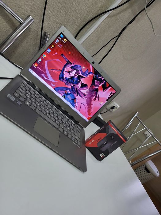 Ультрабук acer компактный Сore i5