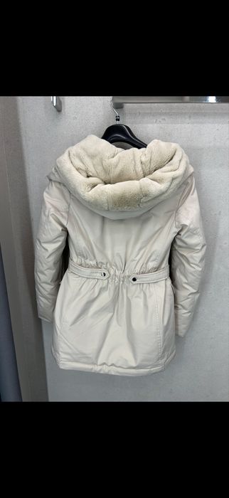 Зимно яке Stradivarius