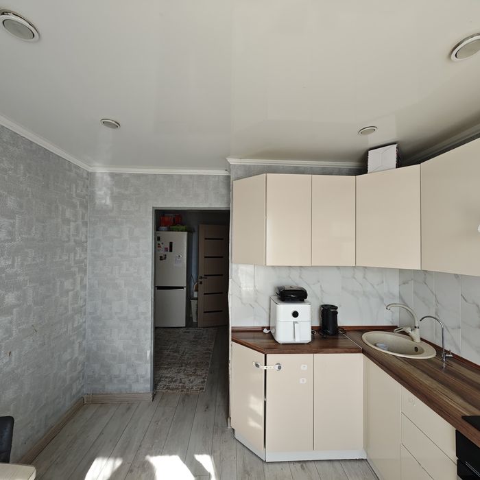 Продам 2 комнатную квартиру