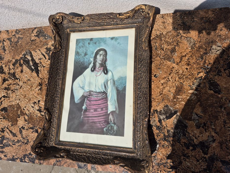 Vând rama tablou ideala pentru decor clasic salon frizerie, manichiura