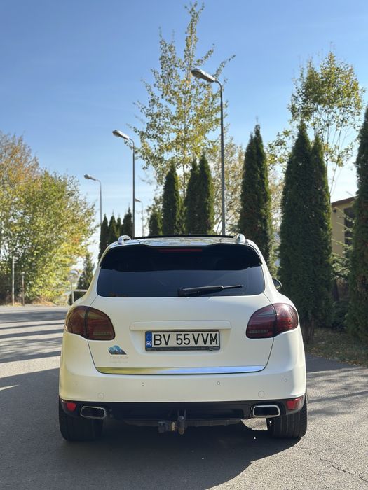 PORSCHE Cayenne 2010 — imagine 4