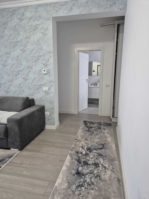 Dau in chirie apartament  nou 2 camere Nufarul mobilat
