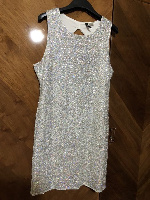 Vând rochie de ocazie