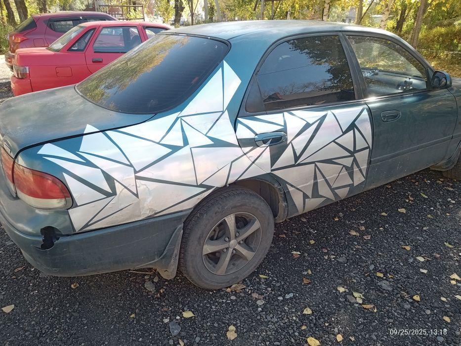 Продам Мазду кронос 92 года выпуска.