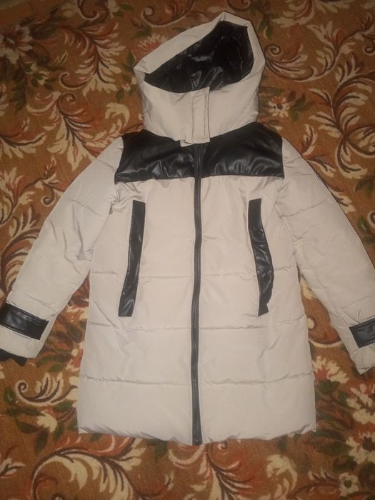 Продам куртку в отличном состоянии