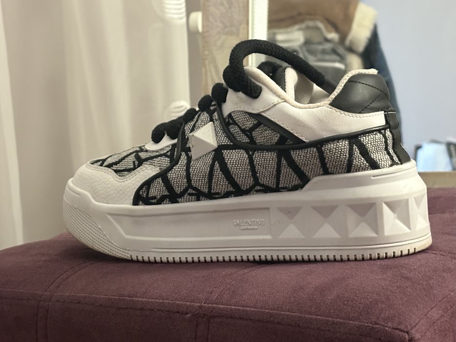 Сникърси  Valentino