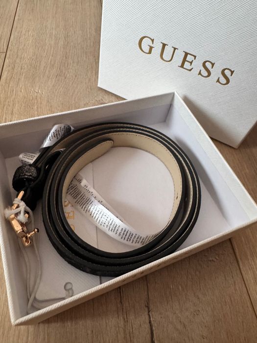Колан GUESS не използван