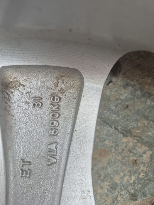 Jenti Noi Aliaj     .