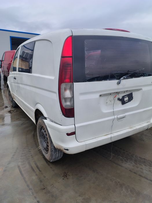 Мерцедес Вито / Mercedes Vito W 639 2.2 CDI НА ЧАСТИ
