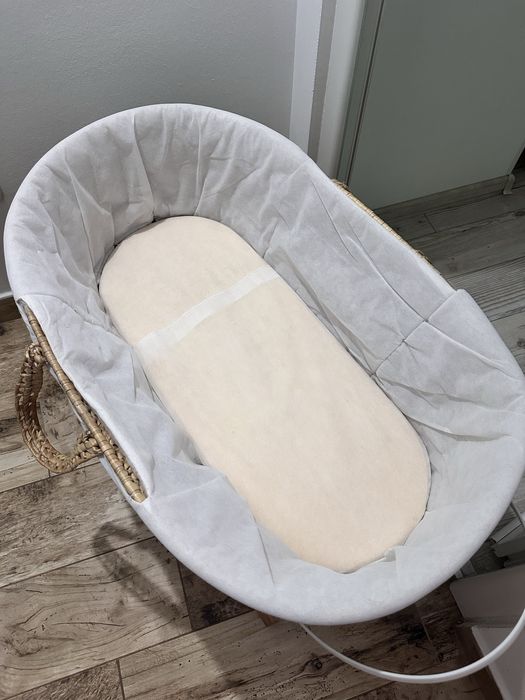 Cos bebe tip Moses, patut bebe tip cosulet