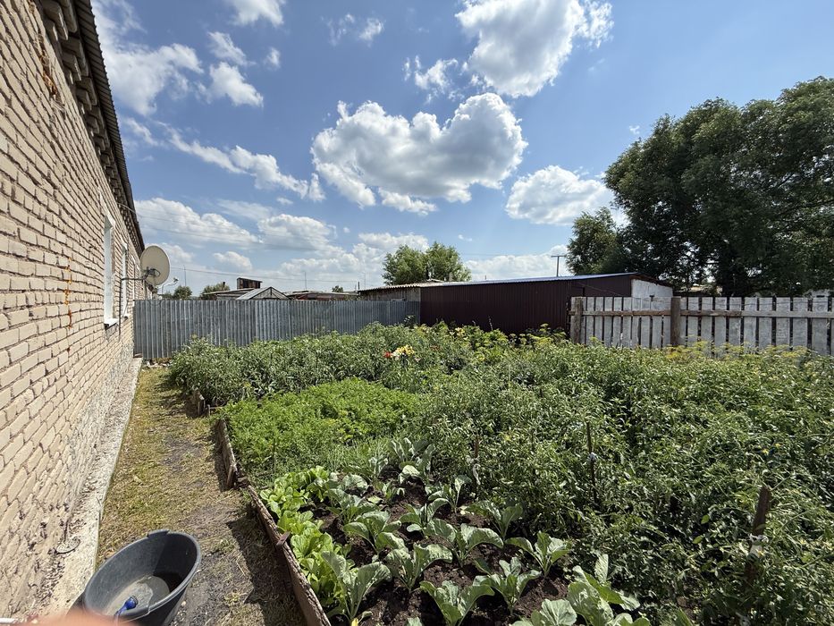 Продам дом с участком.