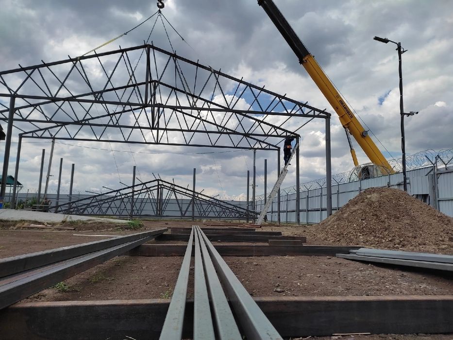 Металлоконструкция, монтаж сэндвич панели