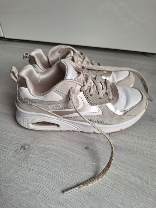 Adidași Skechers nr. 34