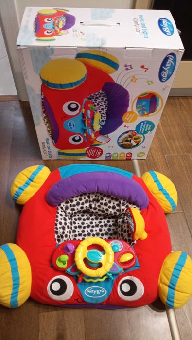 Playgro Игрален център със светлини и звуци ПЛЮШЕНА КОЛА