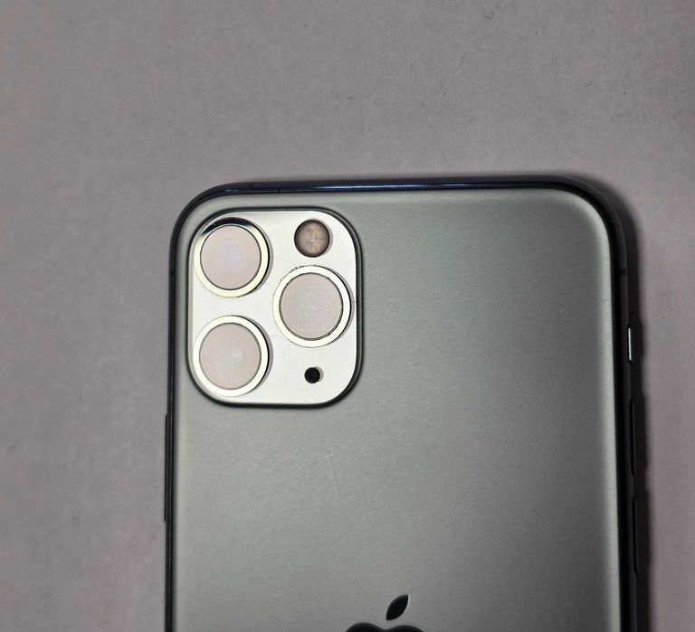 Iphone 11 Pro 64GB battery health 100%