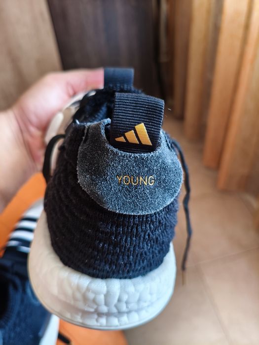 Маратонки Адидас 38 детски