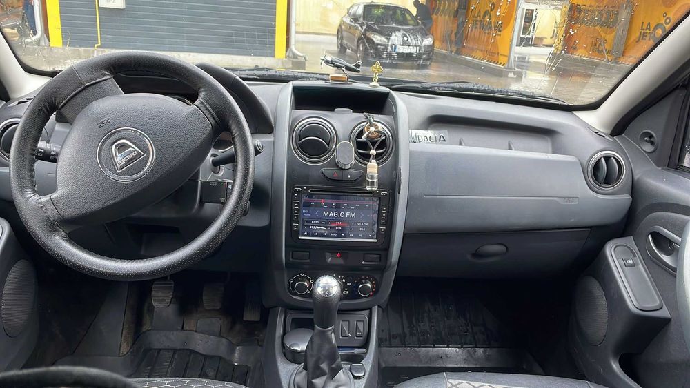 dacia duster 2014  1,6 benzina