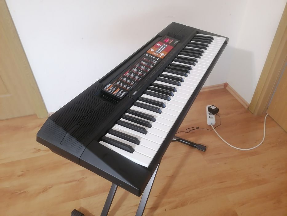 Yamaha PSR F-50 pian digital polifonic orga
