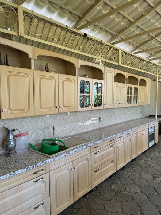 Кухонная мебель