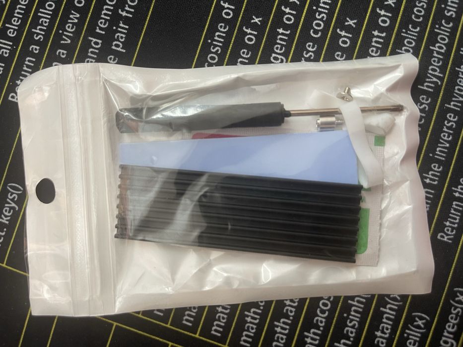 Чисто ново NVME M.2 SIX X7400 1TB