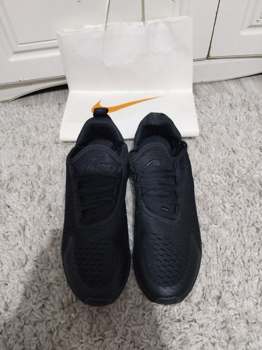 Кросовки Nike.      Новые