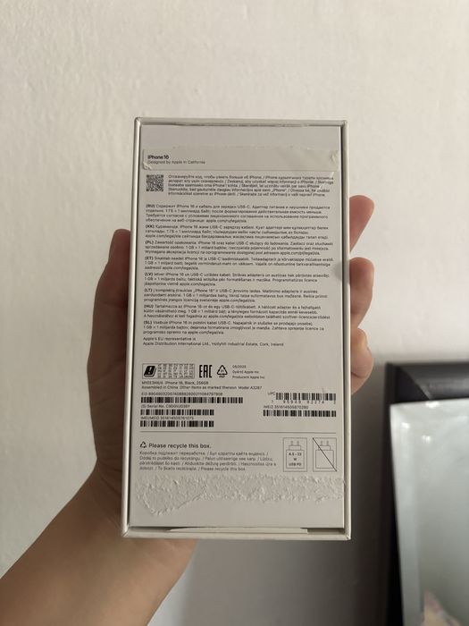 iPhone 16 с коробкой, 256гб память